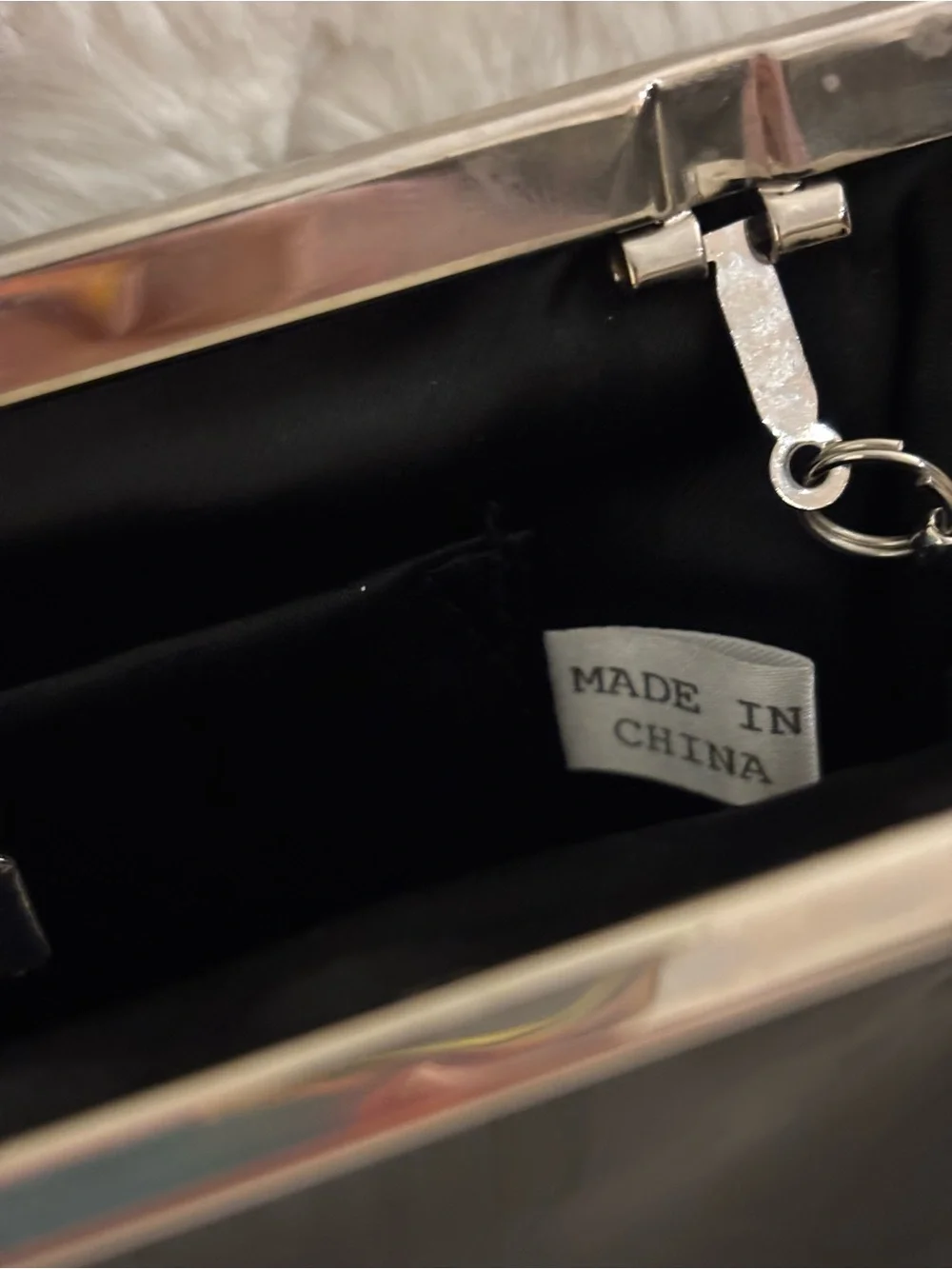 Valerie Stevens Black Patent Kiss Lock Clutch Handbag Acrylic Clasp Silver Chain